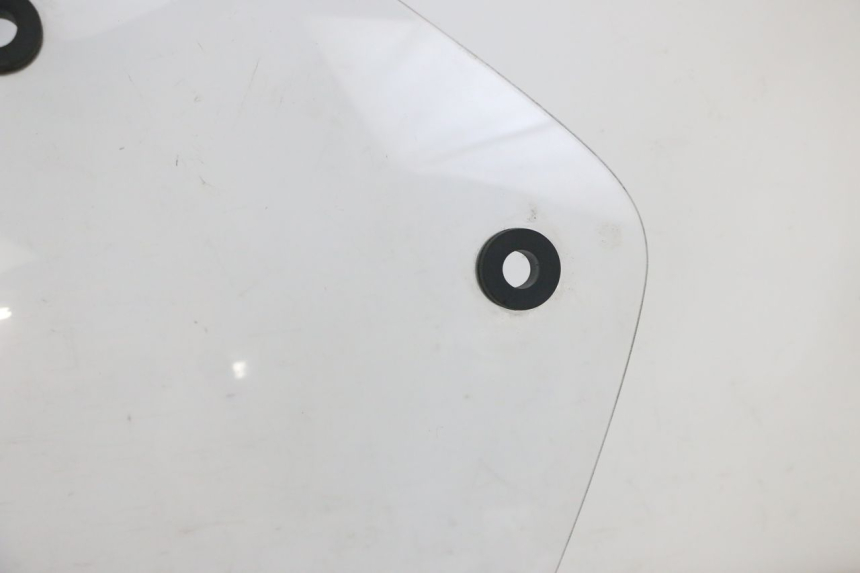 photo de PARE BRISE GILERA NEXUS 125 (2009 - 2013)