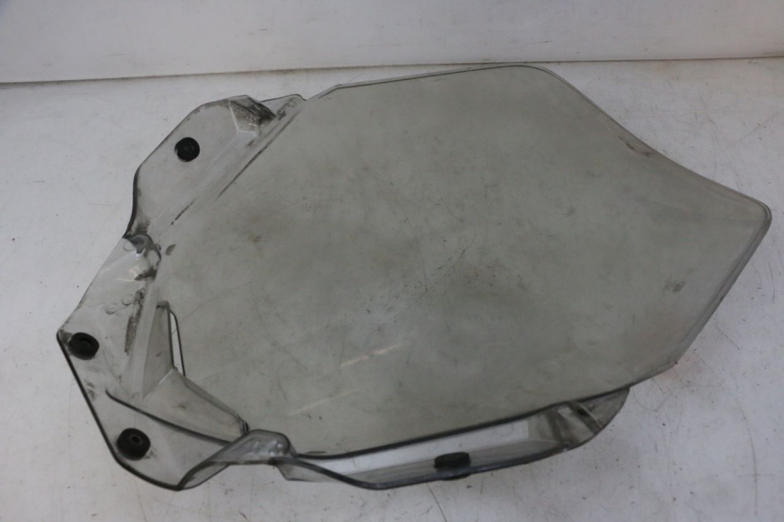 photo de PARE BRISE PEUGEOT SATELIS 125 (2006 - 2009)