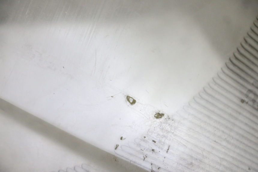 photo de PARE BRISE PIAGGIO X8 125 (2004 - 2007) - Gros plan technique