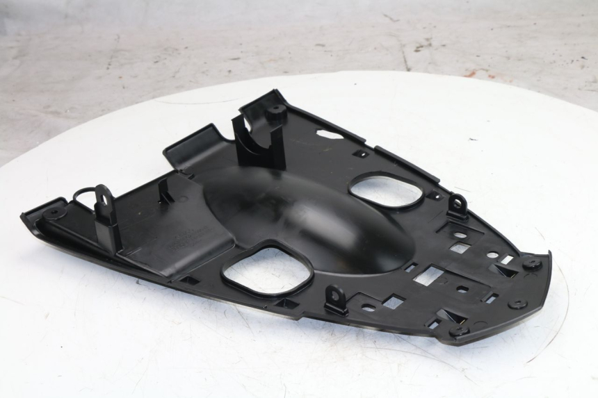 photo de PASSAGE ROUE ARRIERE KYMCO AGILITY CITY 2T 50 (2008 - 2016)