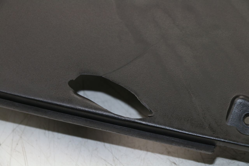 photo de PASSAGE ROUE ARRIERE KYMCO AGILITY CITY 2T 50 (2008 - 2016)