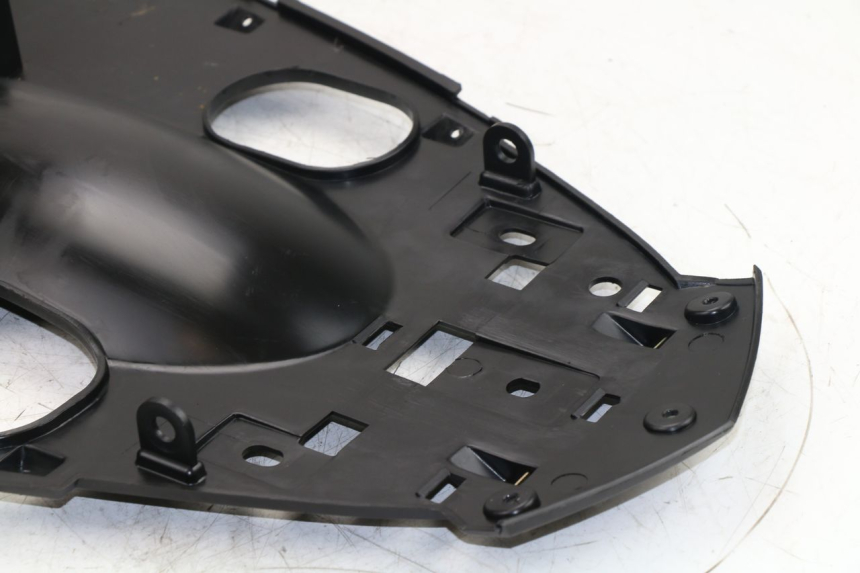 photo de PASSAGE ROUE ARRIERE KYMCO AGILITY CITY 2T 50 (2008 - 2016)