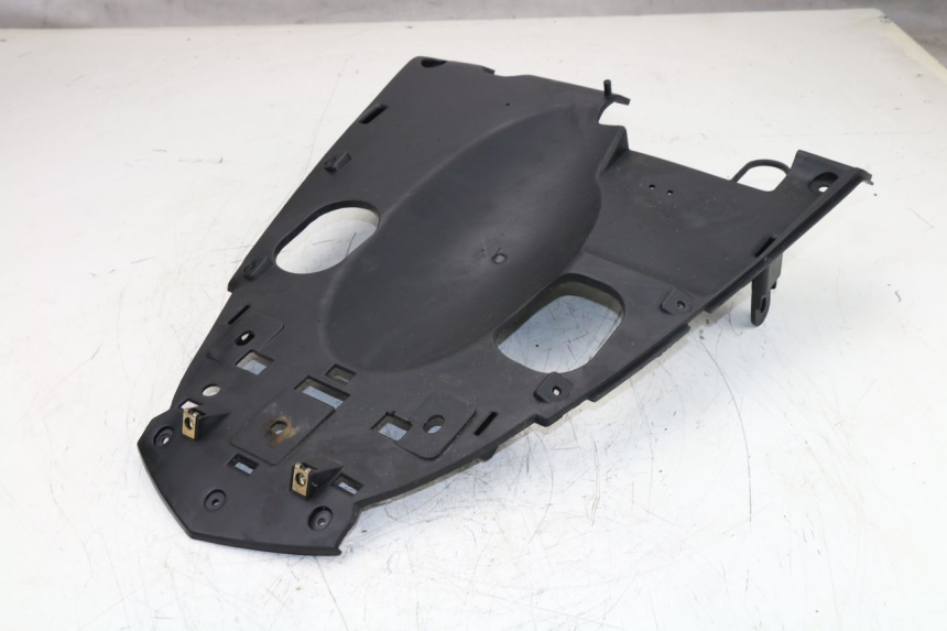 photo de PASSAGE ROUE ARRIERE KYMCO AGILITY CITY 2T 50 (2008 - 2016)