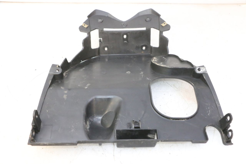 photo de PASSAGE ROUE ARRIERE KYMCO AGILITY NAKED RENOUVO 2T 50 (2011 - 2018)