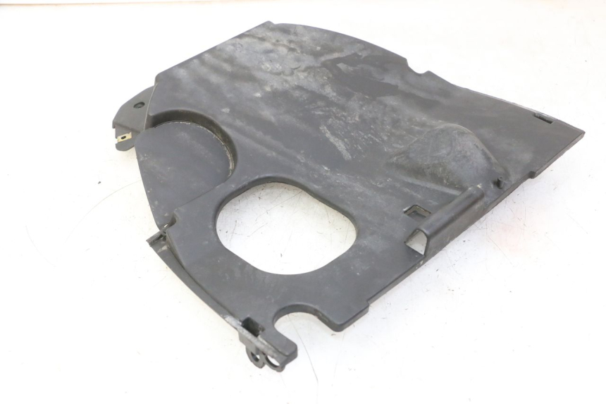 photo de PASSAGE ROUE ARRIERE KYMCO AGILITY NAKED RENOUVO 2T 50 (2011 - 2018)