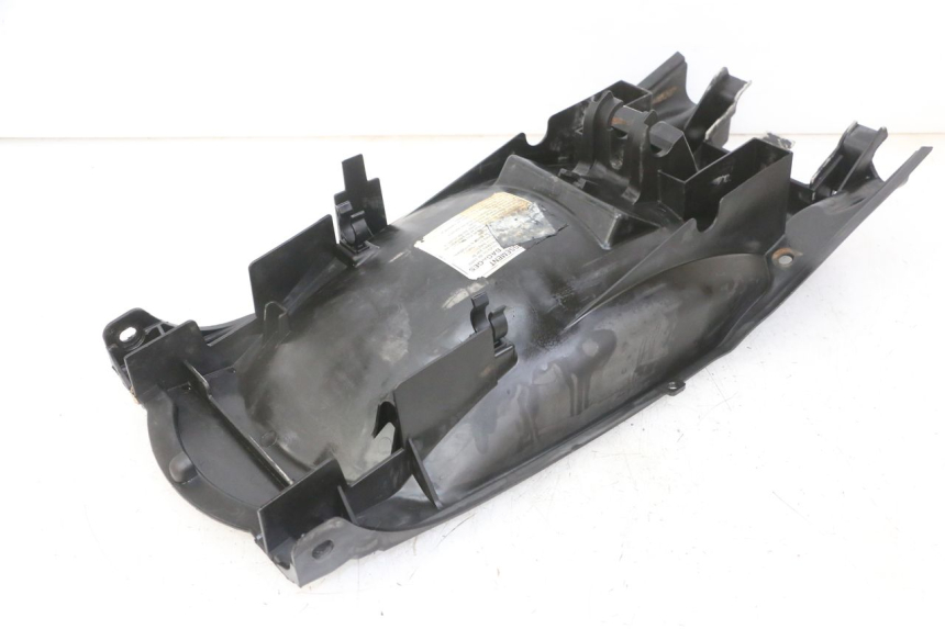 photo de PASSAGE ROUE ARRIERE HONDA CBF 500 (2004 - 2007)