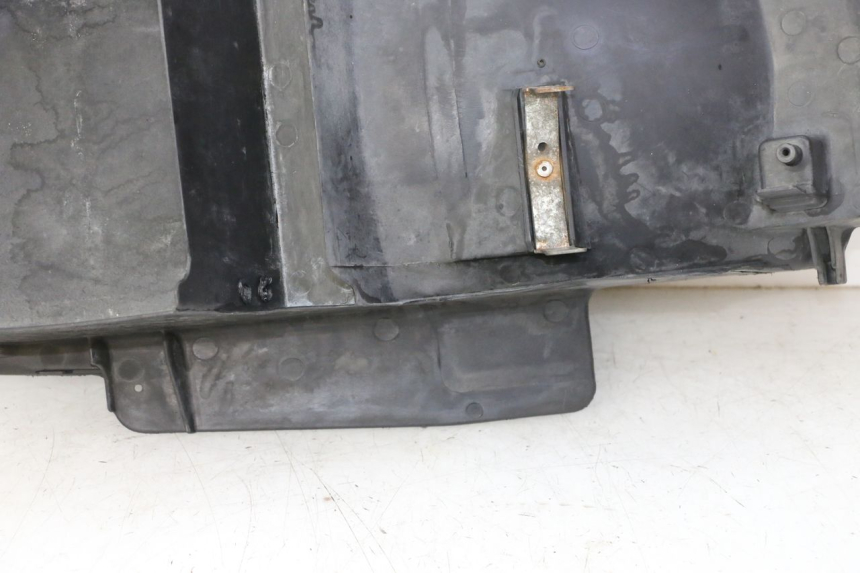 photo de PASSAGE ROUE ARRIERE HONDA CBR RR FIREBLADE 900 (1992 - 1994)