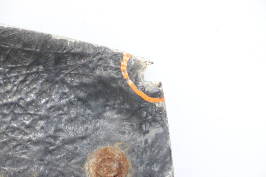 photo de PASSAGE ROUE ARRIERE HONDA CBR RR FIREBLADE 900 (1992 - 1994)