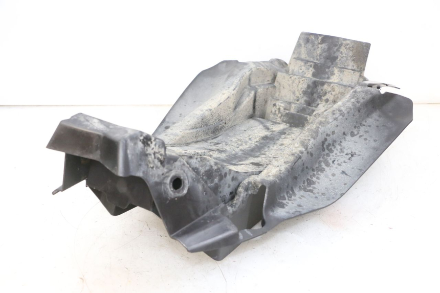 photo de PASSAGE ROUE ARRIERE SUZUKI DL V STROM 1000 (2002 - 2007) - Points de fixation