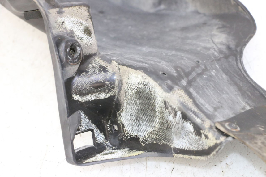 photo de PASSAGE ROUE ARRIERE APRILIA ETX 125 (1998 - 2002)