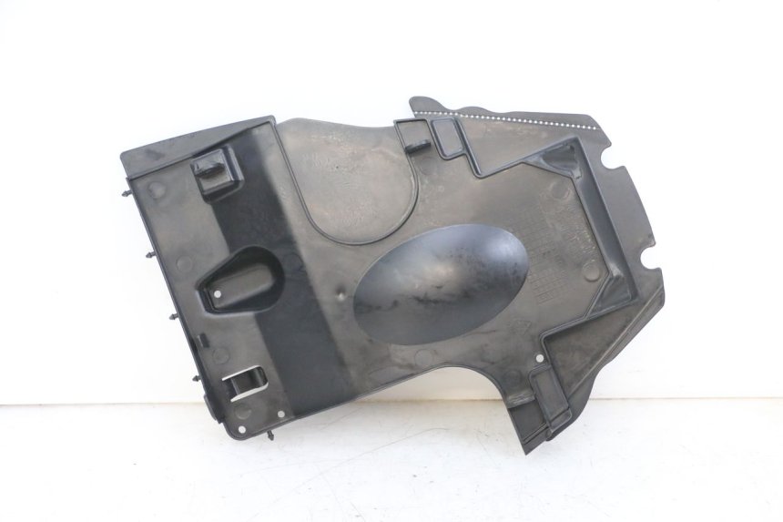 photo de PASSAGE ROUE ARRIERE SYM FIDDLE 3 III 125 (2014 - 2020) - Zoom état d’usage