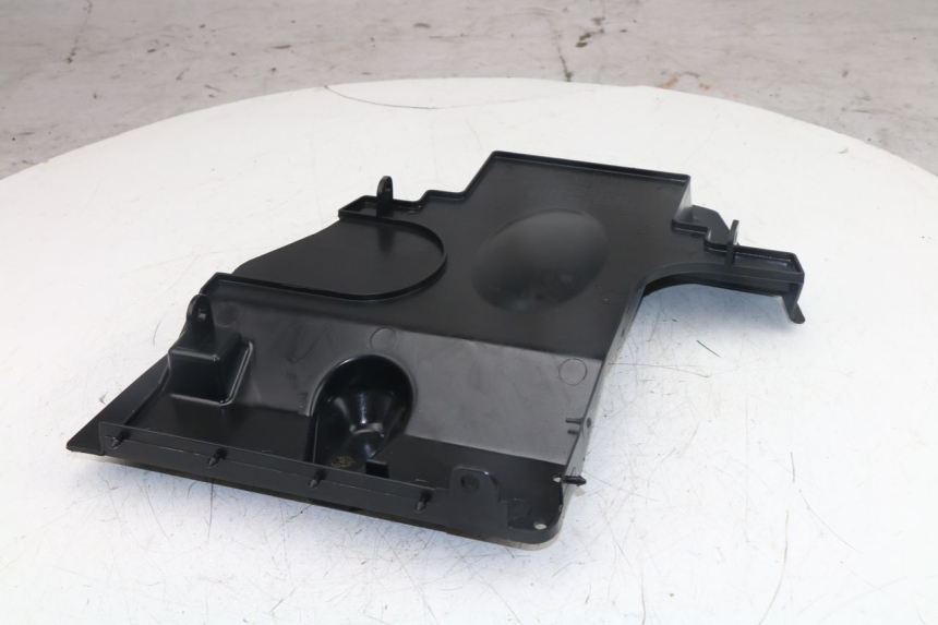 photo de PASSAGE ROUE ARRIERE SYM FIDDLE 3 III 125 (2014 - 2020)