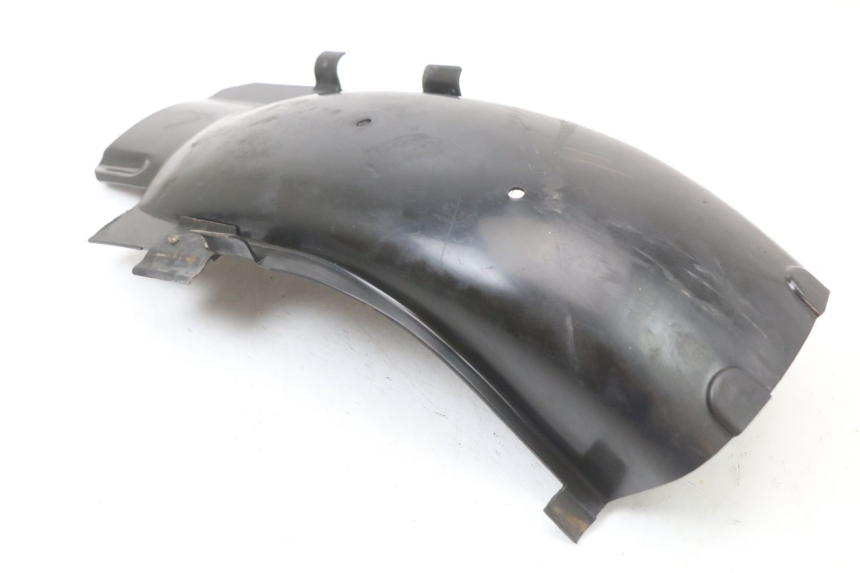 photo de PASSAGE ROUE ARRIERE SUZUKI GN 125 (1997 - 2000)