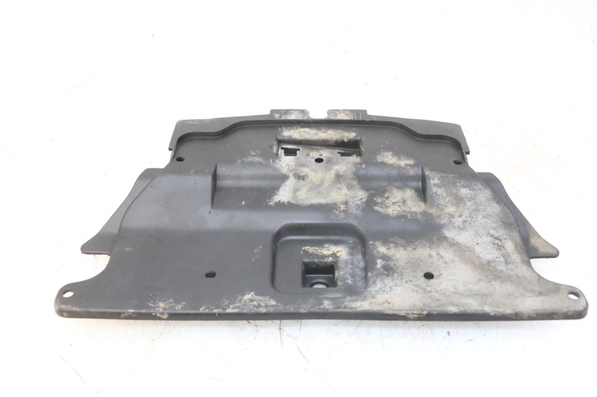 photo de PASSAGE ROUE ARRIERE KYMCO GRAND DINK 125 (2008 - 2014)