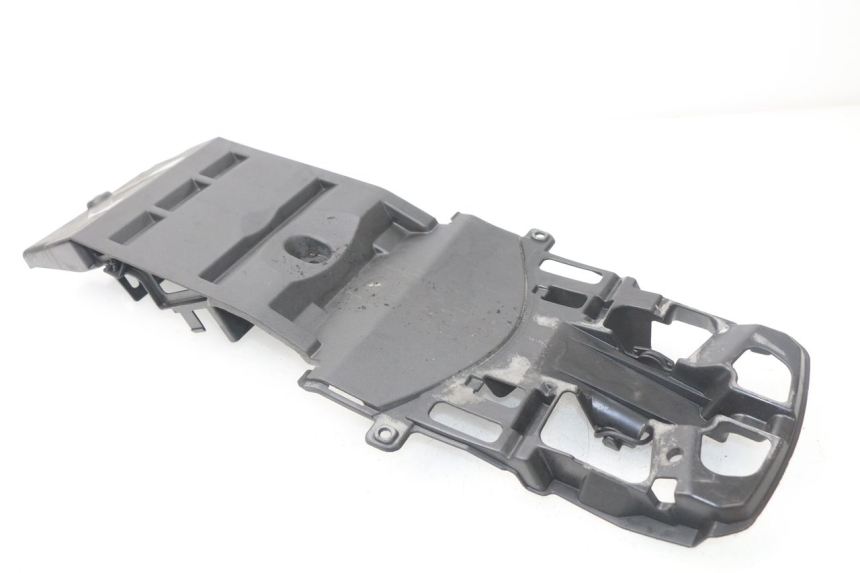 photo de PASSAGE ROUE ARRIERE SUZUKI GSX-R GSXR 750 (2011 - 2016)