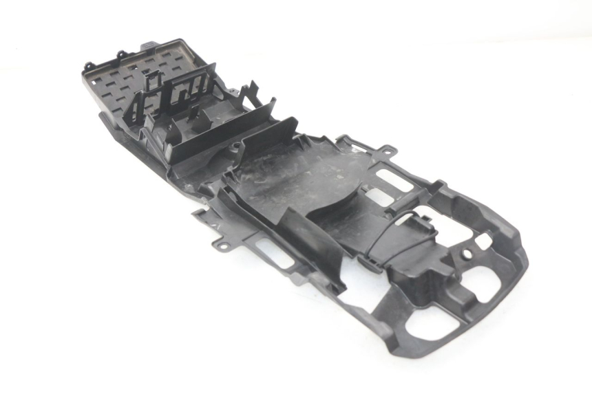 photo de PASSAGE ROUE ARRIERE SUZUKI GSX-R GSXR 750 (2011 - 2016)