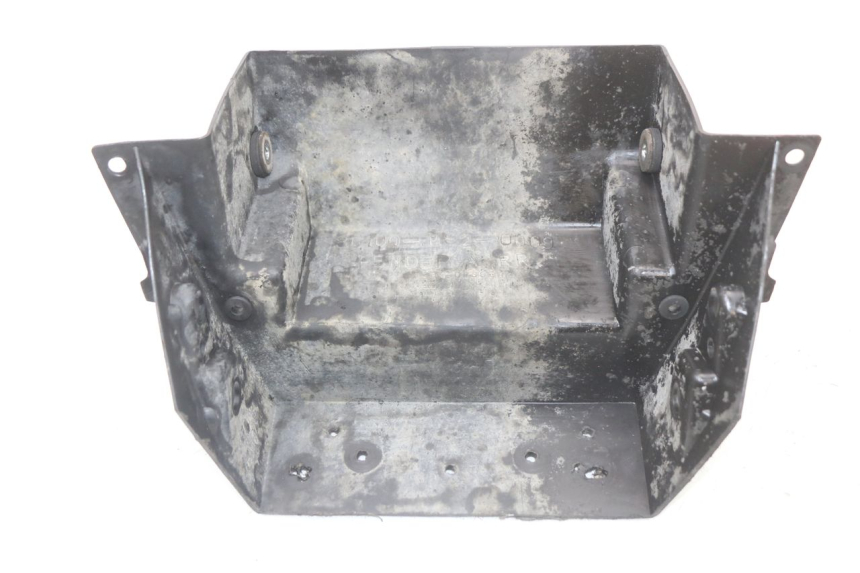 photo de PASSAGE ROUE ARRIERE HONDA CBR F 1000 (1993 - 1996)