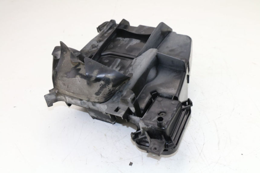 photo de PASSAGE ROUE ARRIERE HONDA SCV LEAD 100 (2003 - 2007)