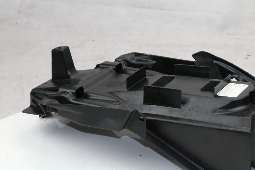 photo de PASSAGE ROUE ARRIERE HONDA XLV VARADERO 125 (2000 - 2006)