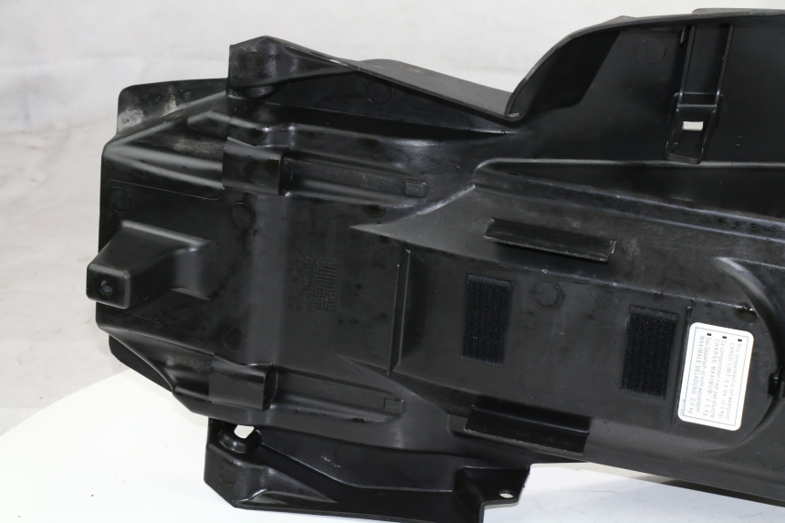 photo de PASSAGE ROUE ARRIERE HONDA XLV VARADERO 125 (2000 - 2006)