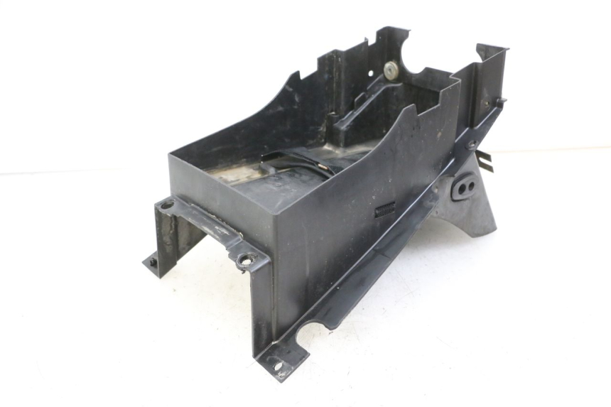 photo de PASSAGE ROUE ARRIERE KAWASAKI ZR7 ZR-7 S 750 (1999 - 2004)
