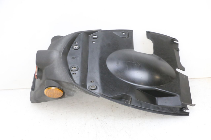 photo de PASSAGE ROUE ARRIERE PEUGEOT KISBEE 4T 50 (2010 - 2017) - Gros plan technique