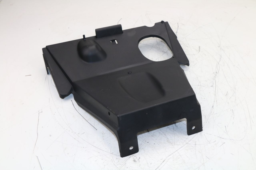 photo de PASSAGE ROUE ARRIERE KYMCO AGILITY FR 2T 50 (2012 - 2017)