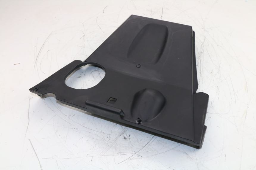 photo de PASSAGE ROUE ARRIERE KYMCO AGILITY FR 2T 50 (2012 - 2017)