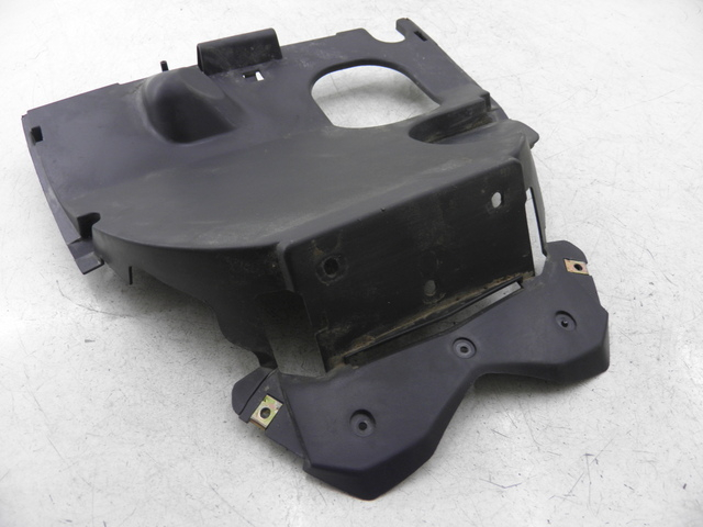 photo de PASSAGE ROUE ARRIERE KYMCO AGILITY RS 2T 50 (2009 - 2013)