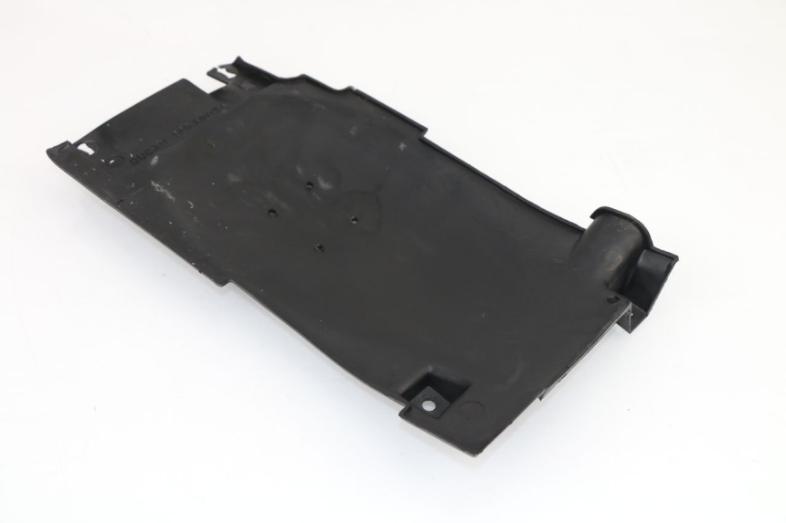 photo de PASSAGE ROUE ARRIERE DUCATI MONSTER IE M695 695 (2006 - 2007)