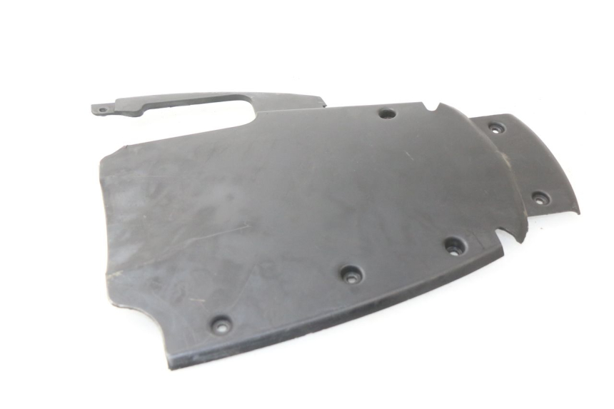 photo de PASSAGE ROUE ARRIERE GILERA NEXUS 125 (2009 - 2013)