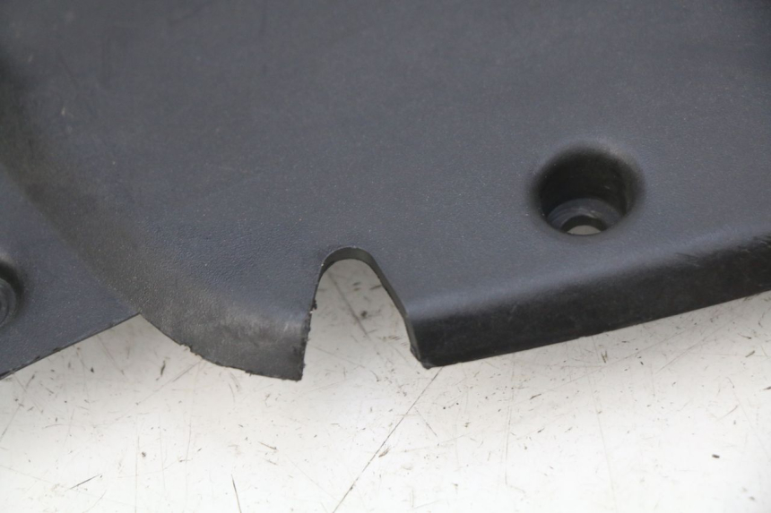 photo de PASSAGE ROUE ARRIERE GILERA NEXUS 125 (2009 - 2013)