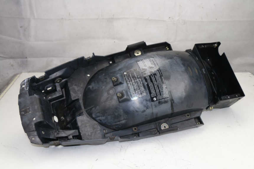 photo de PASSAGE ROUE ARRIERE BMW R RT ABS 1100 (1996 - 2001)
