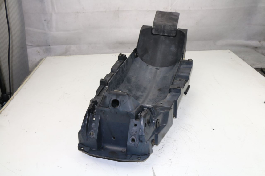photo de PASSAGE ROUE ARRIERE BMW R RT ABS 1100 (1996 - 2001)