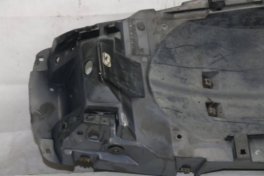 photo de PASSAGE ROUE ARRIERE BMW R RT ABS 1100 (1996 - 2001)