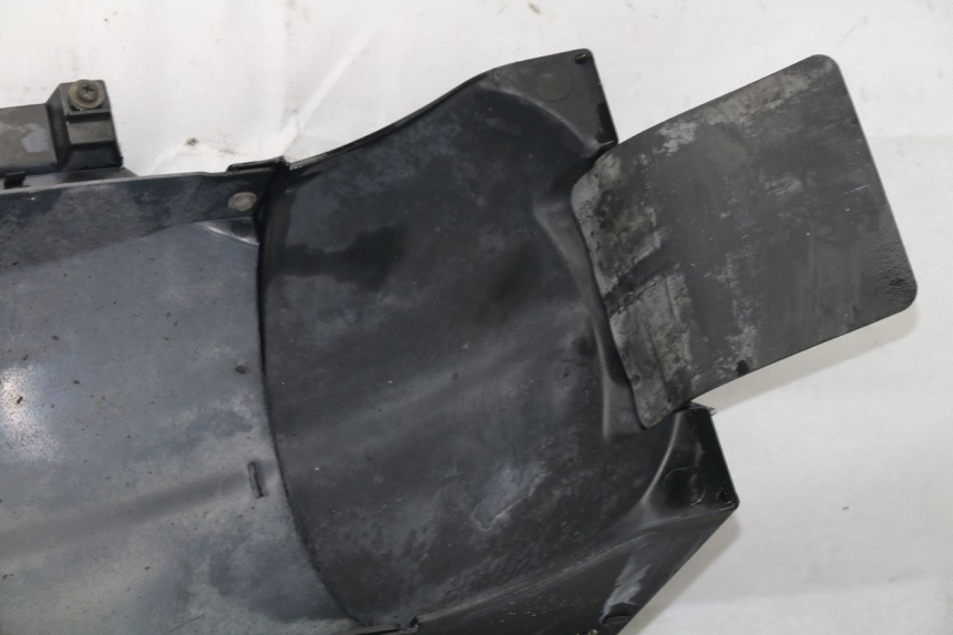 photo de PASSAGE ROUE ARRIERE BMW R RT ABS 1100 (1996 - 2001)