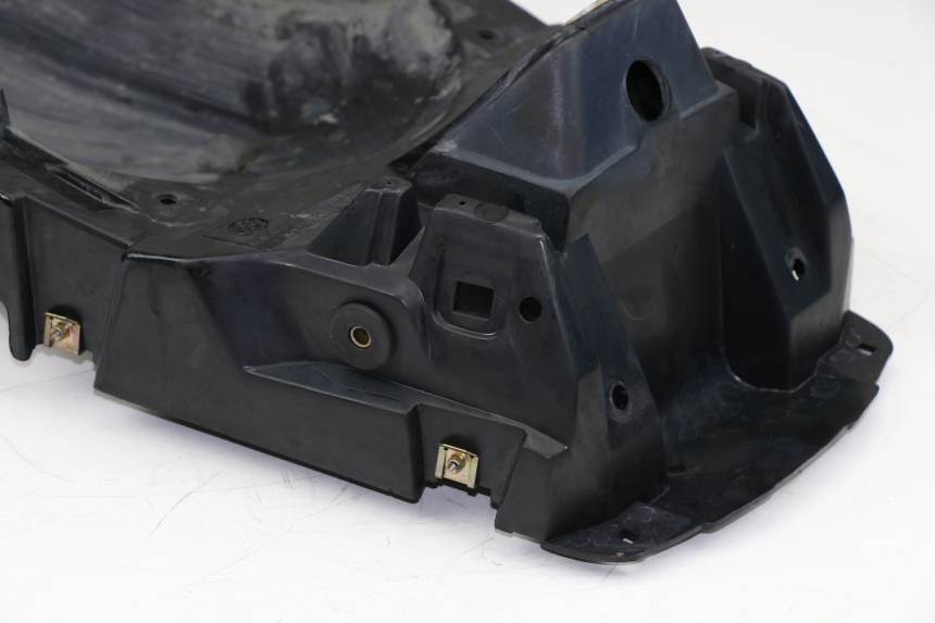 photo de PASSAGE ROUE ARRIERE BMW R RT 850 (1999 - 2007)