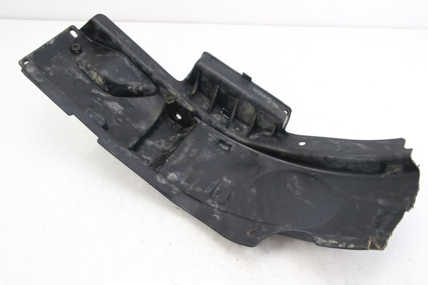 photo de PASSAGE ROUE ARRIERE HYOSUNG RT KARION 125 (2003 - 2007)