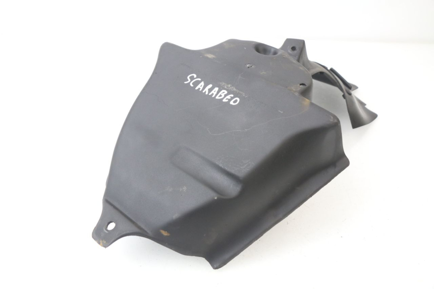 photo de PASSAGE ROUE ARRIERE APRILIA SCARABEO GT 125 (1999 - 2007)
