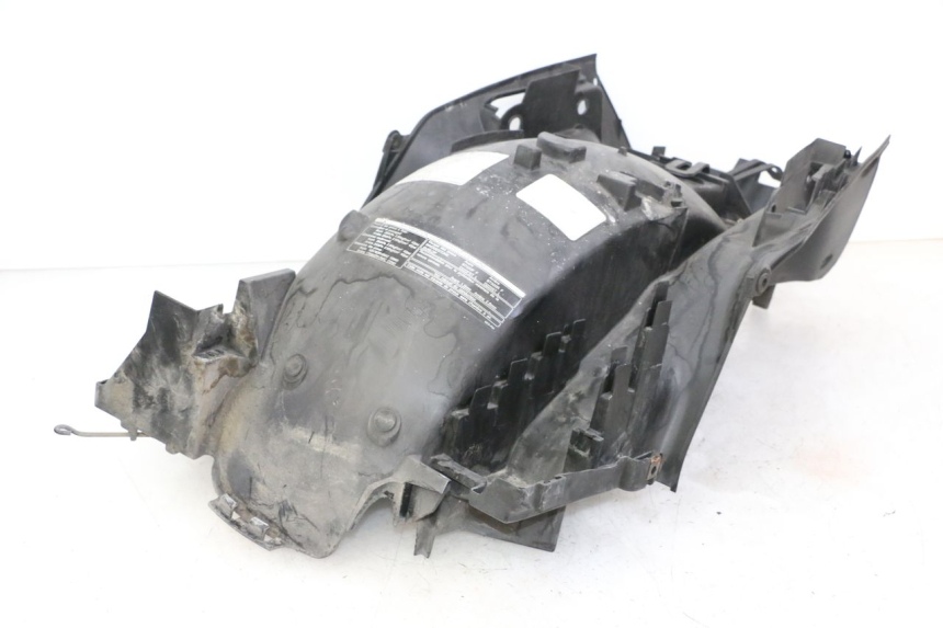 photo de PASSAGE ROUE ARRIERE HONDA ST PAN EUROPEAN 1300 (2002 - 2013)