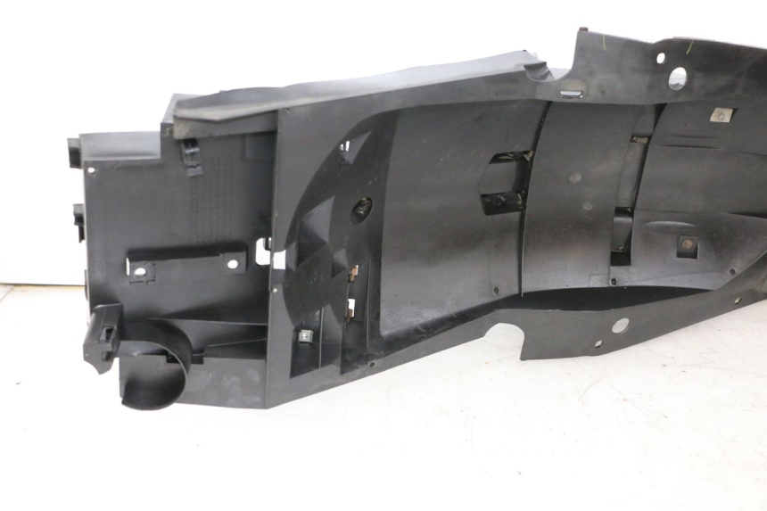 photo de PASSAGE ROUE ARRIERE YAMAHA TDM ABS 900 (2002 - 2014) - Points de fixation