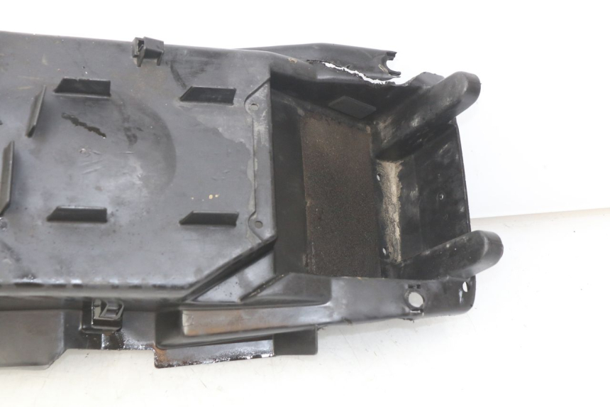 photo de PASSAGE ROUE ARRIERE HONDA VFR FI RC46 800 (1998 - 2001)