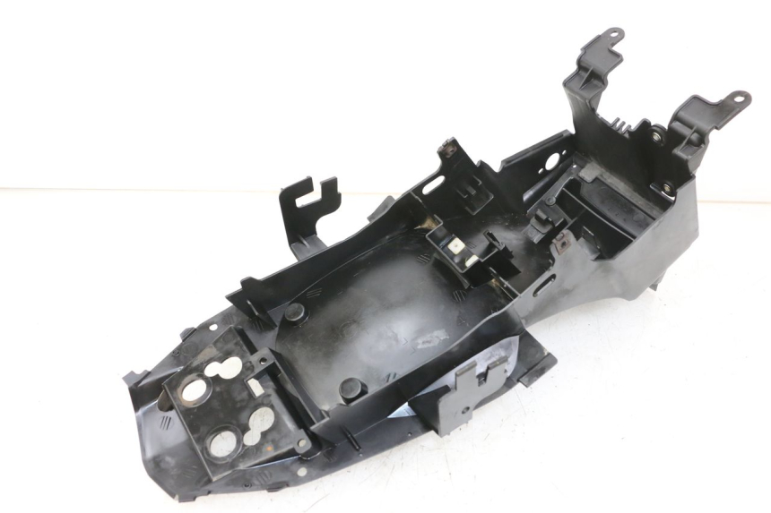 photo de PASSAGE ROUE ARRIERE YAMAHA XJ6 ABS 600 (2008 - 2016)