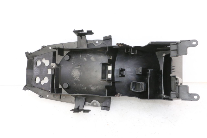 photo de PASSAGE ROUE ARRIERE YAMAHA XJ6 ABS 600 (2008 - 2016)