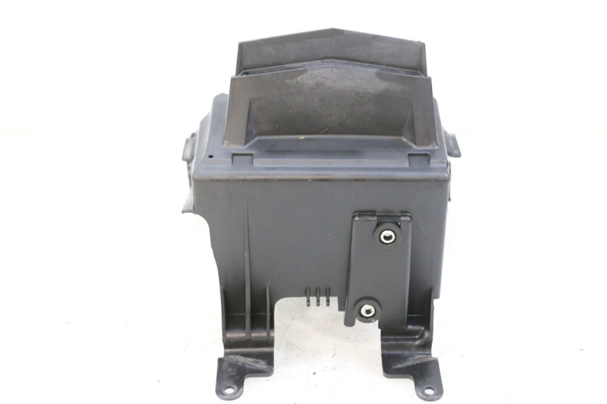 photo de PASSAGE ROUE ARRIERE YAMAHA XJ6 ABS 600 (2008 - 2016)
