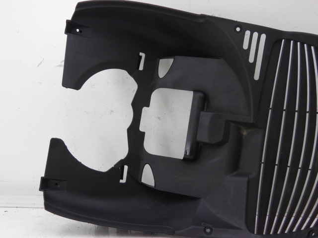 photo de PASSAGE ROUE AVANT YAMAHA XMAX X-MAX 125 (2006 - 2009)