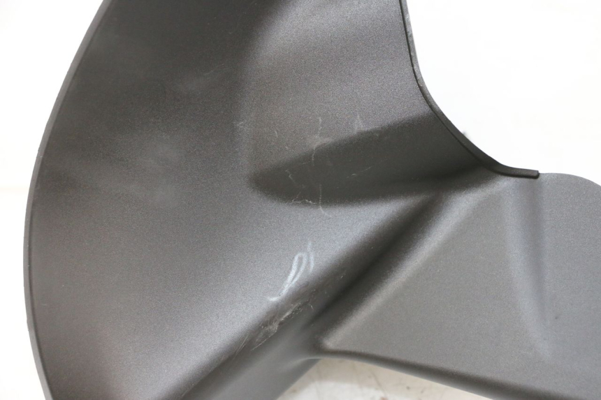 photo de PASSAGE ROUE AVANT PIAGGIO MP3 HPE 300 (2019 - 2026) - Points de fixation