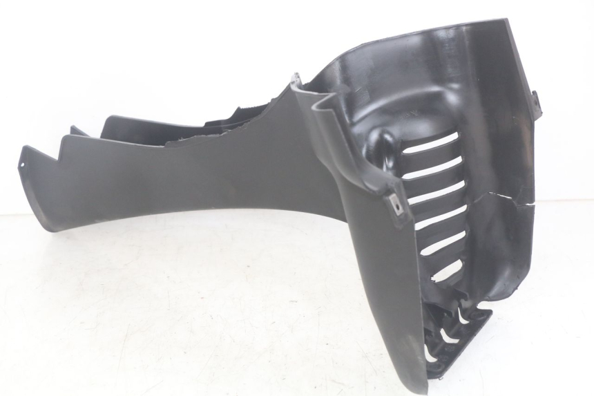 photo de PASSAGE ROUE AVANT PIAGGIO MP3 LT 400 (2007 - 2012)