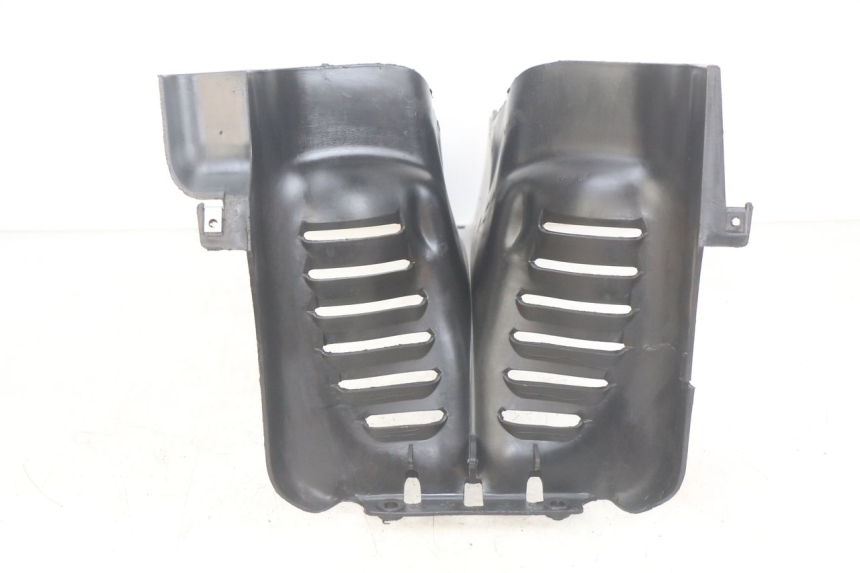 photo de PASSAGE ROUE AVANT PIAGGIO MP3 LT 400 (2007 - 2012)