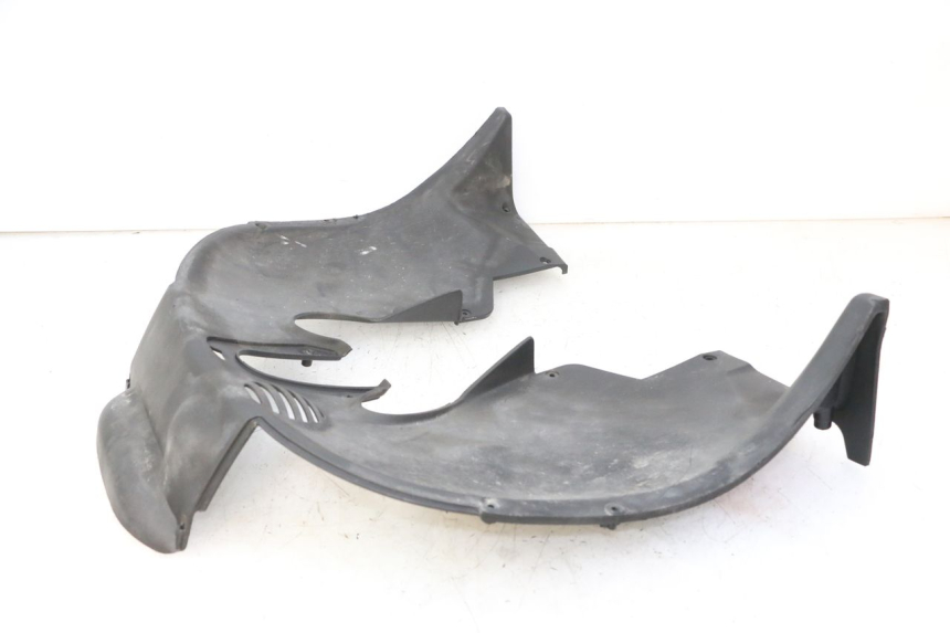 photo de PASSAGE ROUE AVANT PIAGGIO MP3 500 (2011 - 2015)